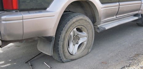 雙利千斤頂應用實例